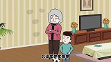 奶奶家中小宝踢球生噪音，奶奶不管还鼓励，看屁登来出招