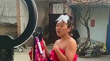 姐姐做网红开直播，这颜值还有人送礼物，只能说美颜太强大了！