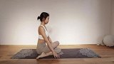 日本博主睡前5分钟瑜伽 让你身体暖暖的（上）