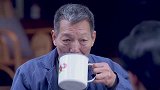三叔嫌家里还不够乱，还在爸爸面前说明辉可能偷了钱，不可理喻！