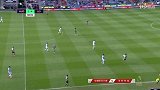 第87分钟哈德斯菲尔德球员穆涅射门