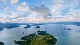 浙江·千岛湖全景叠翠笼青两岸山，拨云见日一片天