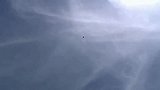 飞机空中失速下坠，飞行员相当淡定是时候表演真正的技术
