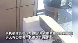 男子蒙面在沿街铺面盗窃，当天下午民警迅速侦破，网友：蒙了个寂寞吧