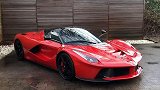 2000多万的法拉利实拍，红色外观是永恒的经典！