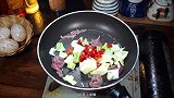 鲜牛肉怎么做好吃又嫩，像我这么做的鲜牛肉炒包菜好吃又嫩