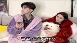 给女朋友听热恋时期的语音，这反应也是没谁了