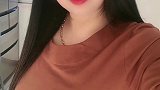 爱自拍的女人时尚有范，真是女神！