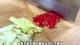 黄瓜别在凉拌了，教你农村特别吃法，清脆爽口，我家一周吃5次
