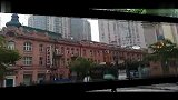 旅游-冒雨游哈尔滨中央大街