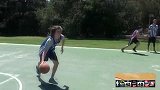 篮球-15年-美国小屁孩神级恶搞黑2K 笑到肚子疼！-新闻