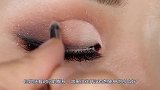 割过双眼皮的女生，几年后可能会有这3点变化，看完你还敢割吗