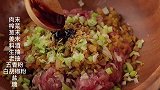 5分钟就可以做好榨菜鲜肉饼，简单美味，小白也能给露上一手了！
