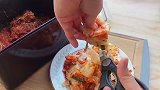 原来辣白菜还可以这么吃!做成辣白菜炒五花肉,酸辣开胃下饭神器