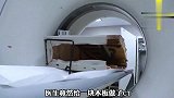 每天晚上床都会发出奇怪的声音，专家检查后说出了原因
