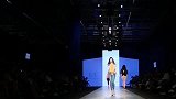 纽约时装周走秀，模特儿漂亮身材好气质佳