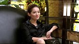 美女业主真是不安分，闲着没事就来骚扰小保安！