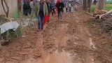 这才是正宗的水泥路