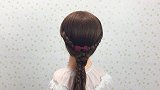 三十岁的女人学会这样扎低马尾，优雅时尚又减龄，居家逛街都适合