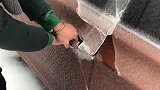 大雪后的天气降温，车门费很大的力气才打开，心疼爱车！