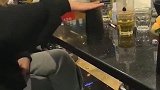表妹在澳门当过荷官，这技术她玩得特别溜！