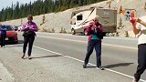 Banff国家公园的偶遇，大家都在拍你们认识他吗？