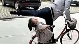 这爷俩的默契程度，看来女儿没少受罪