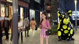 是不是有酒窝的小姐姐都这么好看−路小妖−