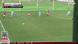 中超绯闻外援上演神级吐饼 门前半米推射竟打偏