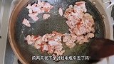 农村媳妇爆炒酸豇豆，正宗乡土风味，婆婆喜欢的下饭菜