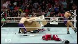 WWE-16年-RAW第1199期：AJ抡铁椅暴揍罗曼 新一天时光机穿越惨中埋伏-全场