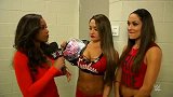 WWE-15年-RAW第1135期：赛后采访 贝拉姐妹李阿娇的回归-花絮