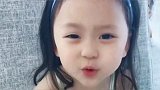 小女孩的长相，真的好乖巧呀