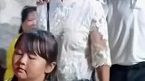 我还不如个小娃娃！