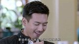 李现在名媛堆里合影，看到真实素颜后，竟比名媛们更贵气