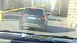爆笑：一般像这样的妹子，都是迪厅里的台柱子吧