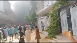 实拍巴基斯坦客机坠毁现场，小伙：我多次坐这架飞机，每次都担心