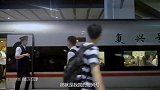 中国高铁推出了复兴号，退役的和谐号会怎么处理？看完大开眼界