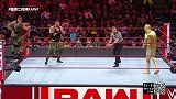 WWE-18年-RAW第1325期：科尔宾坐山观虎斗 安格偷天换日爆摔总经理-花絮