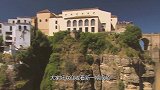全球最“危险”村庄，被巨石压了600多年，下雨天从来不用打伞