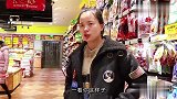 美女超市买东西，结账时却叫小伙一声老舅，这是为什么