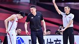 杜锋谈金句频出：我真的很想吃掉胡明轩 但是他不给我吃