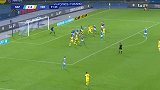 下半场补时第2分钟维罗纳球员拉马尼射门 - 打偏