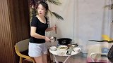 今天太累了不想刷碗，木头老公不知道体谅我，他娶了个保姆么