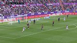 第61分钟巴拉多利德球员阿尔卡拉斯射门