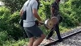 用竹子做的火车时速公里