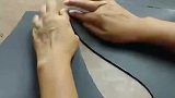 手工粘起来的潜水服你见过吗