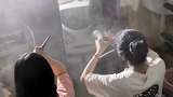 大型扑粉现场：整个寝室变仙境了