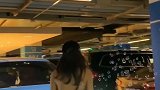 爱玩泡泡机女孩有同款吗