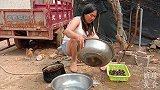 农村妹子喜欢这么吃田螺，味浓味厚真过瘾，吃一次就让你念念不忘